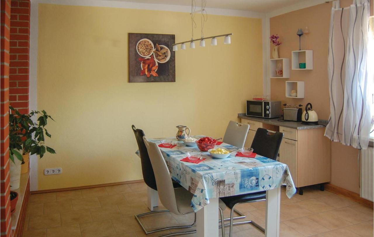 Awesome Apartment In Rostock With Wifi Экстерьер фото